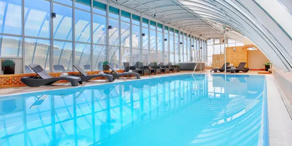 Relax v Piešťanech: polopenze i bazén s masáží