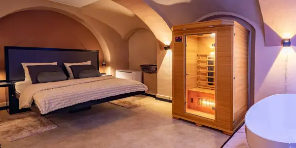 Wellness apartmán s levitující postelí a saunou