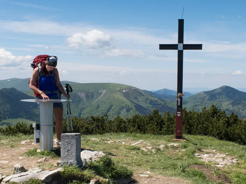 Výstup na Rakytov okolo útulny Limba