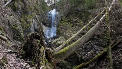 Poslední vodopád v Sokolí dolině je Vyšný vodopád
